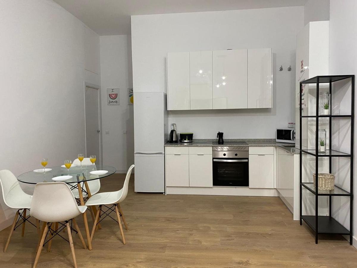 Appartement Aluche Aparment C à Madrid Extérieur photo