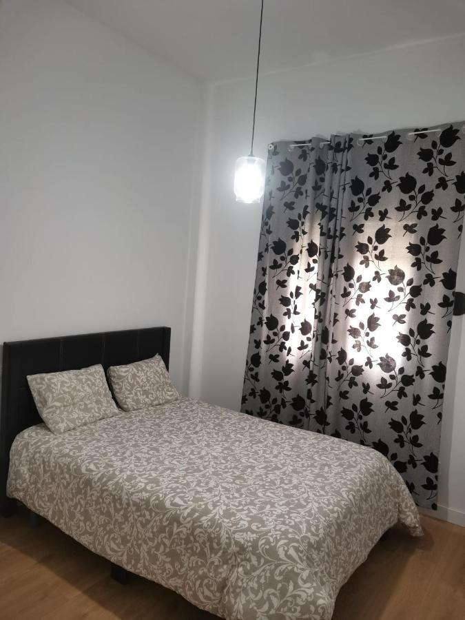 Appartement Aluche Aparment C à Madrid Extérieur photo