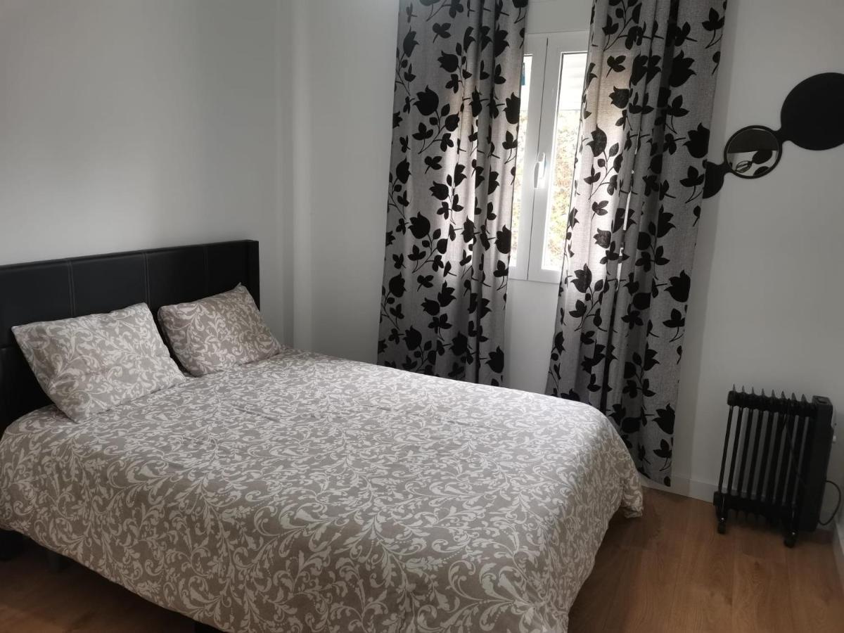Appartement Aluche Aparment C à Madrid Extérieur photo